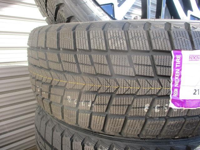 MCM☆新品スタッドレス 215/50R18☆ヤリスクロス・クラウン