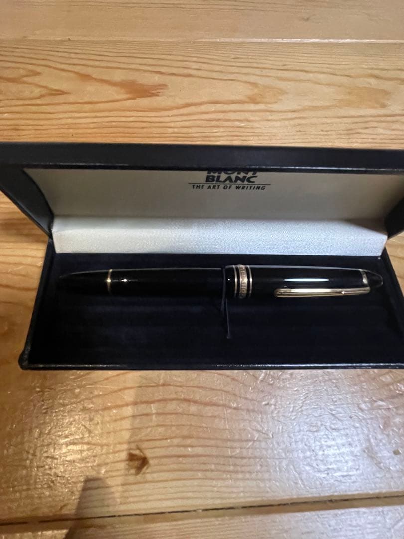 MONTBLANC 万年筆 ケース付　インク２本付きセット