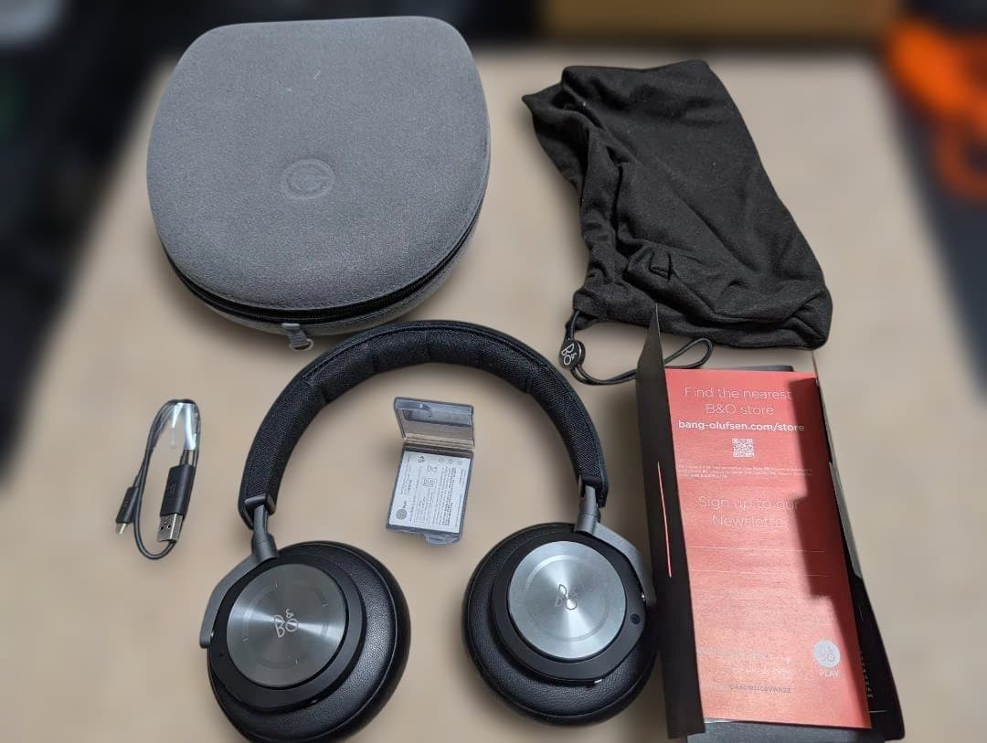 Bang & Olufsen Beoplay H9 予備バッテリー付き