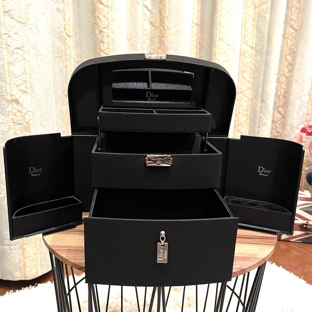 ✨希少✨美品✨Dior ディオール メイクボックス 3段 ミラー付 ブラック色
