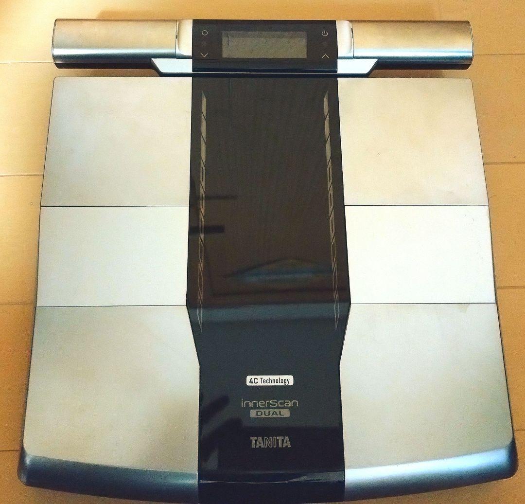 タニタ Innerscan Body 体脂肪計・体組成計RD-804L【中古】
