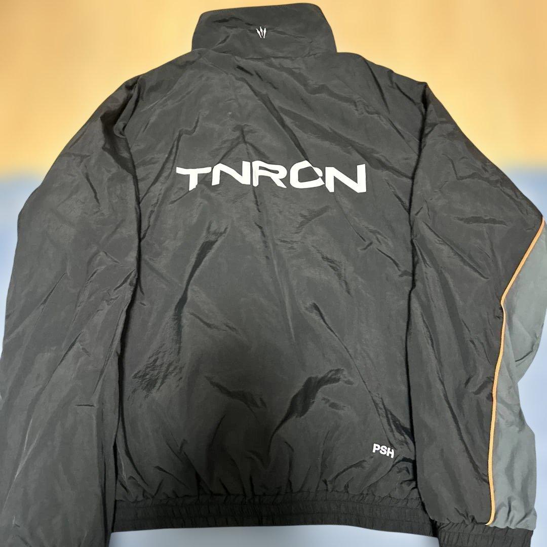 TNRCN ナイロン上下セットL　セットアップ