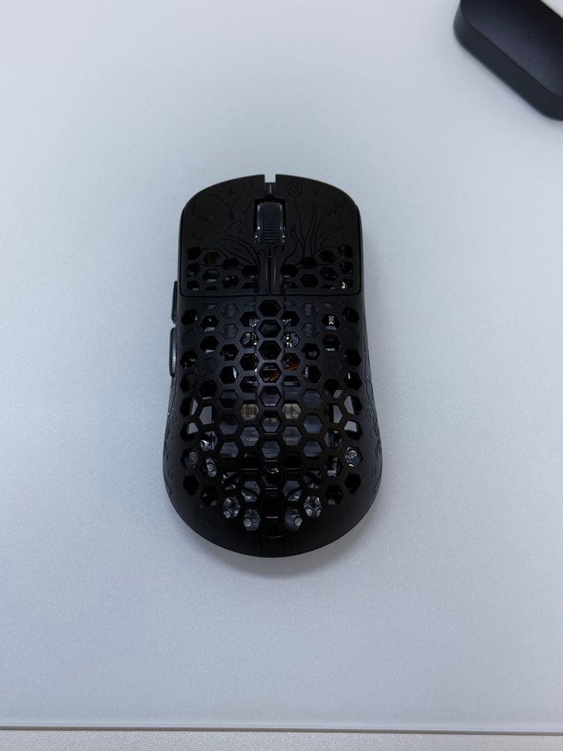 UNIUS BLACK LOTUS 値下げ不可