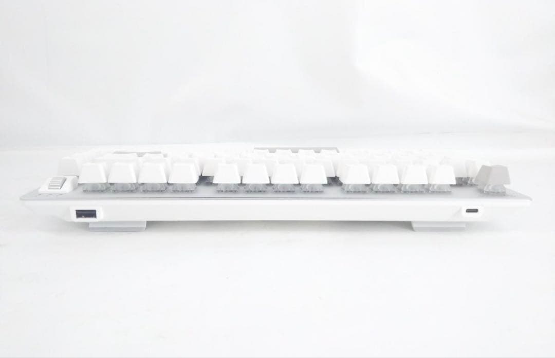 超美品 エレコム VK720A ホワイト メカニカルキーボード_70