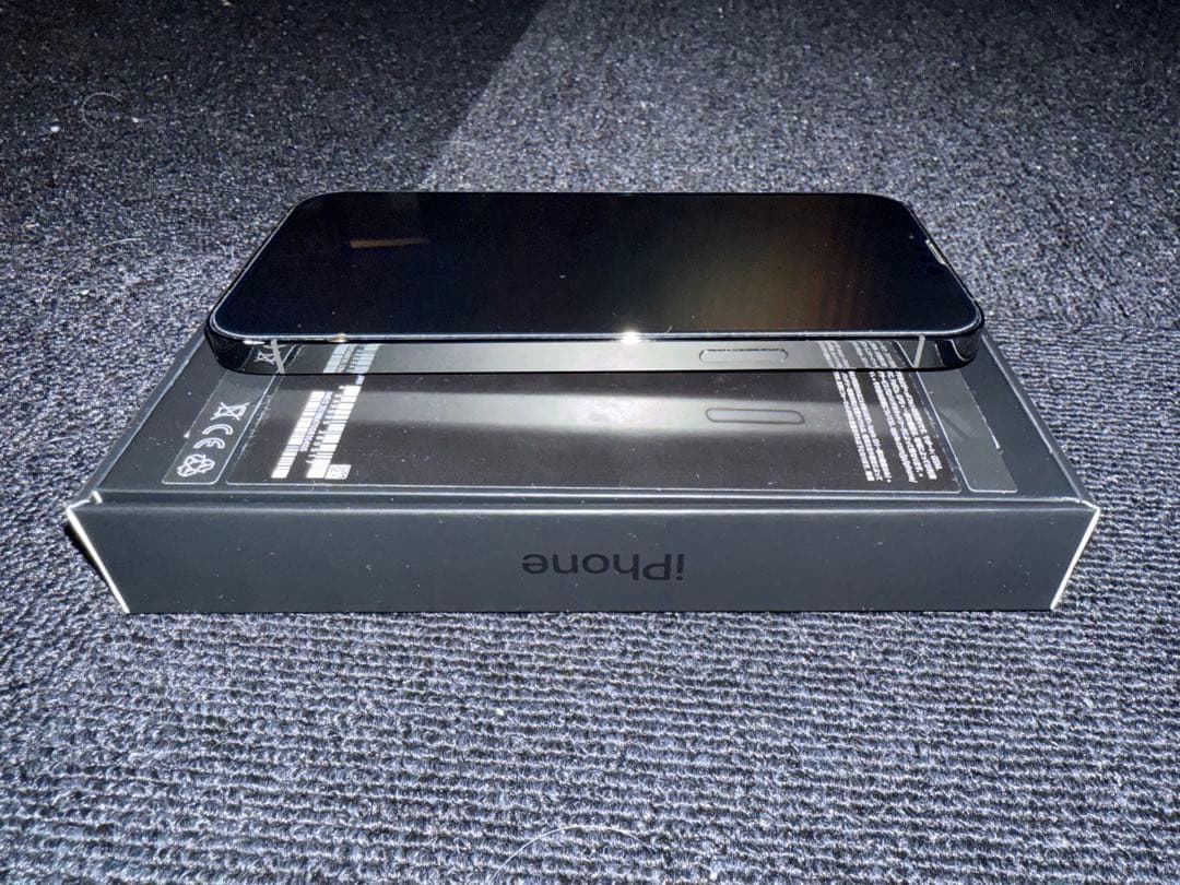 iPhone13promax graphite 1TB SIMフリー オマケ付き