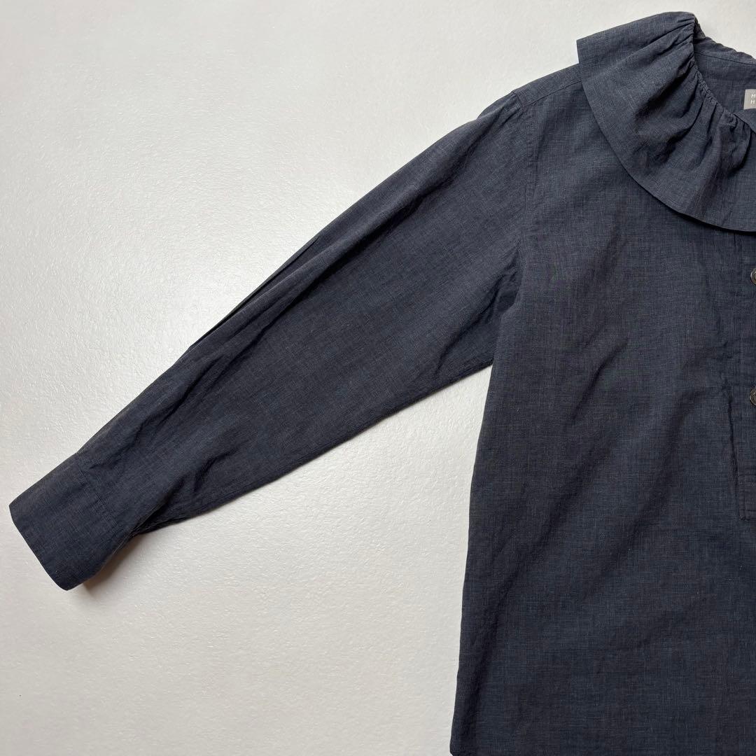 マーガレットハウエル　ファインコットンシャンブレーフリルカラーブラウス　グレー