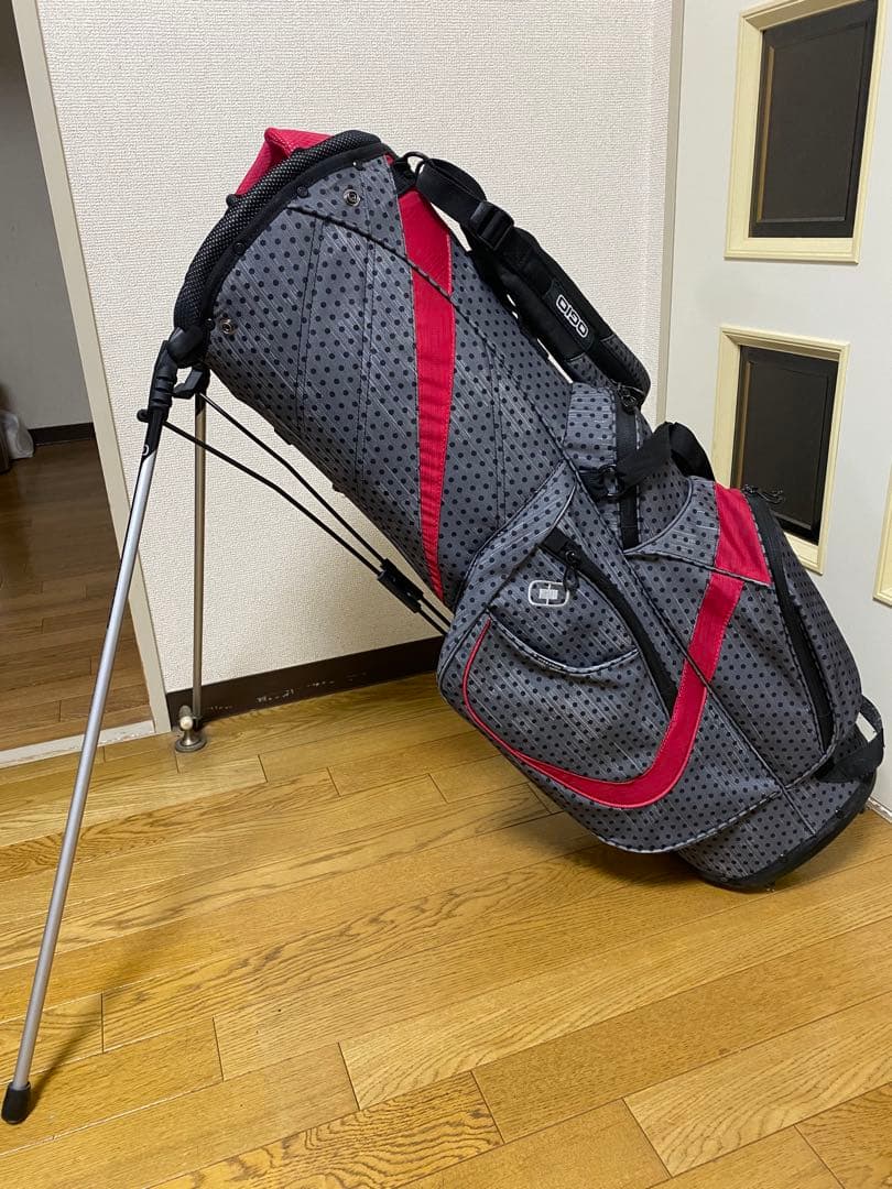 ゴルフ スタンドバッグ オジオ（OGIO）グレー　赤　８分割