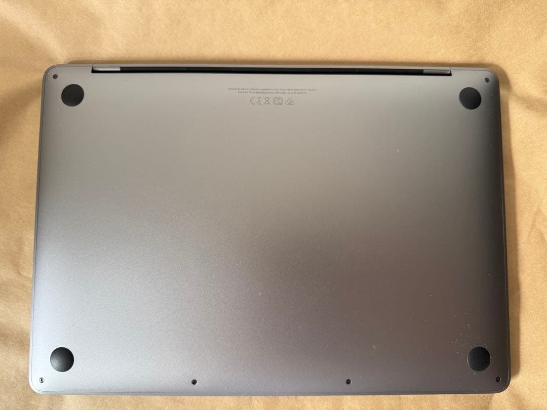 2022 Macbook pro M2 13インチ 8GB 512GB