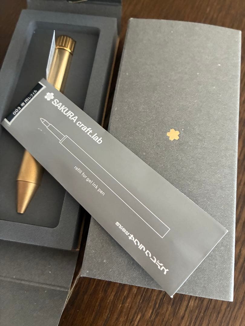 新品　サクラクラフトラボ003シルバー　サクラクレパス　本体　替え芯付き