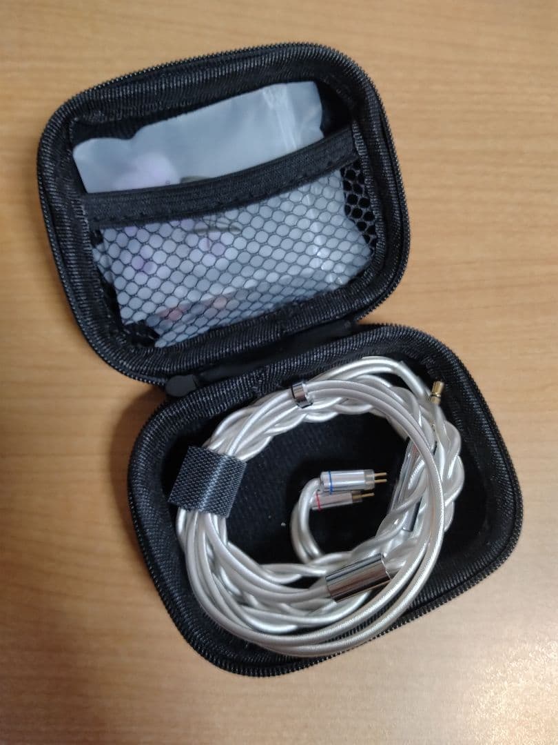 イヤホン QoA Mimosa