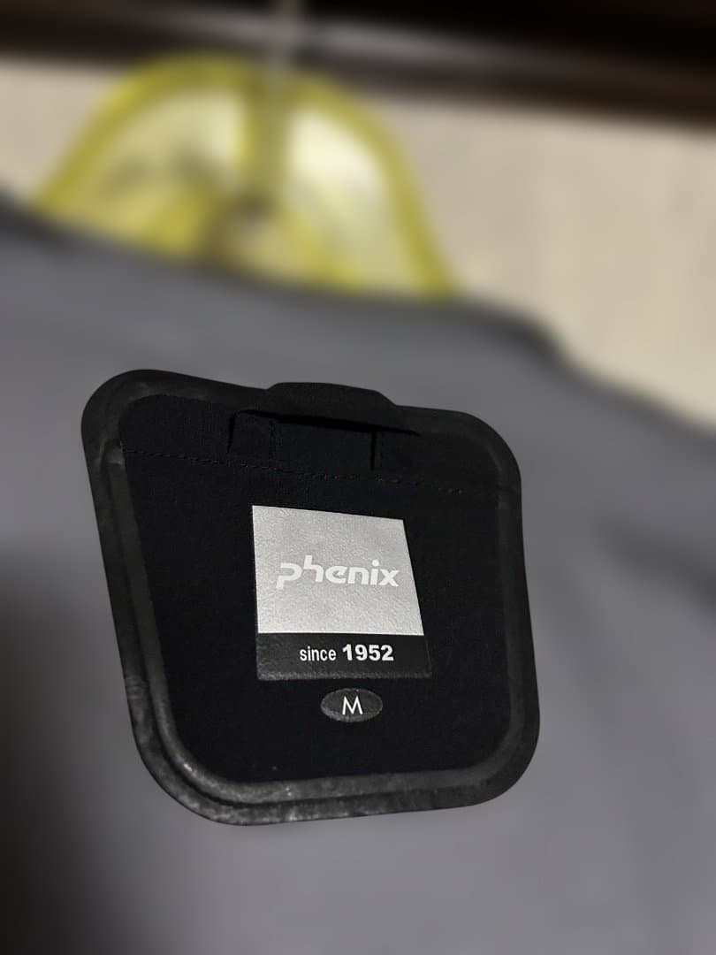 フェニックススキーウエア（シェル/ゴアテックス）