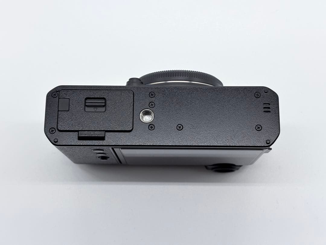 美品 富士フイルム FUJIFILM X-E4