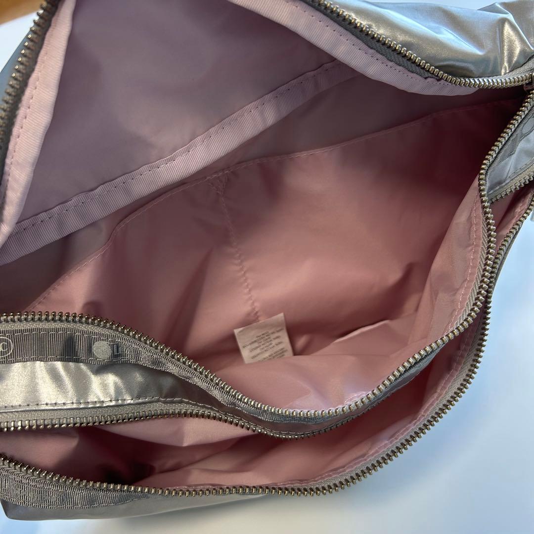 美品✨　LeSportsac×Ameri DX Belt Bag シルバー