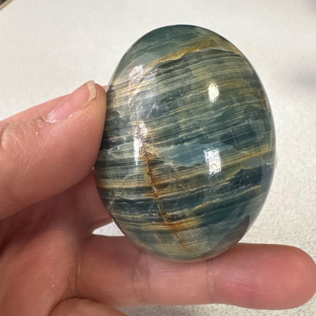 ブルーオニキスたまご型　エッグ　ミニハートおまけ付き