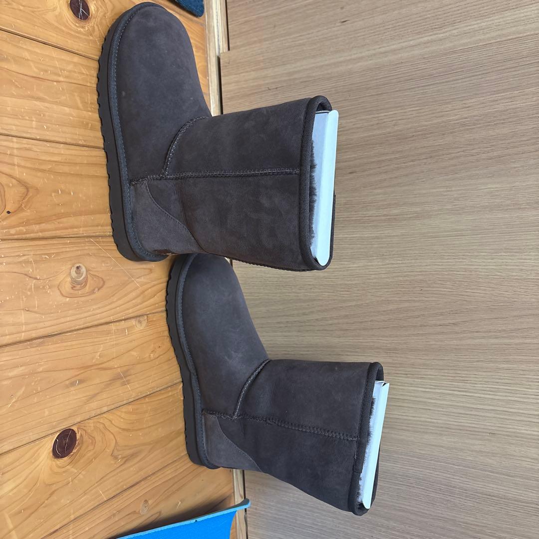 UGG ムートンブーツ チョコレート