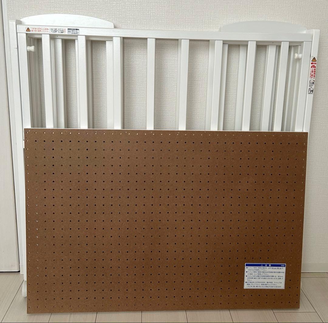 【最終値下げ】カトージ　ミニベビーベッド　折りたたみ　ホワイト