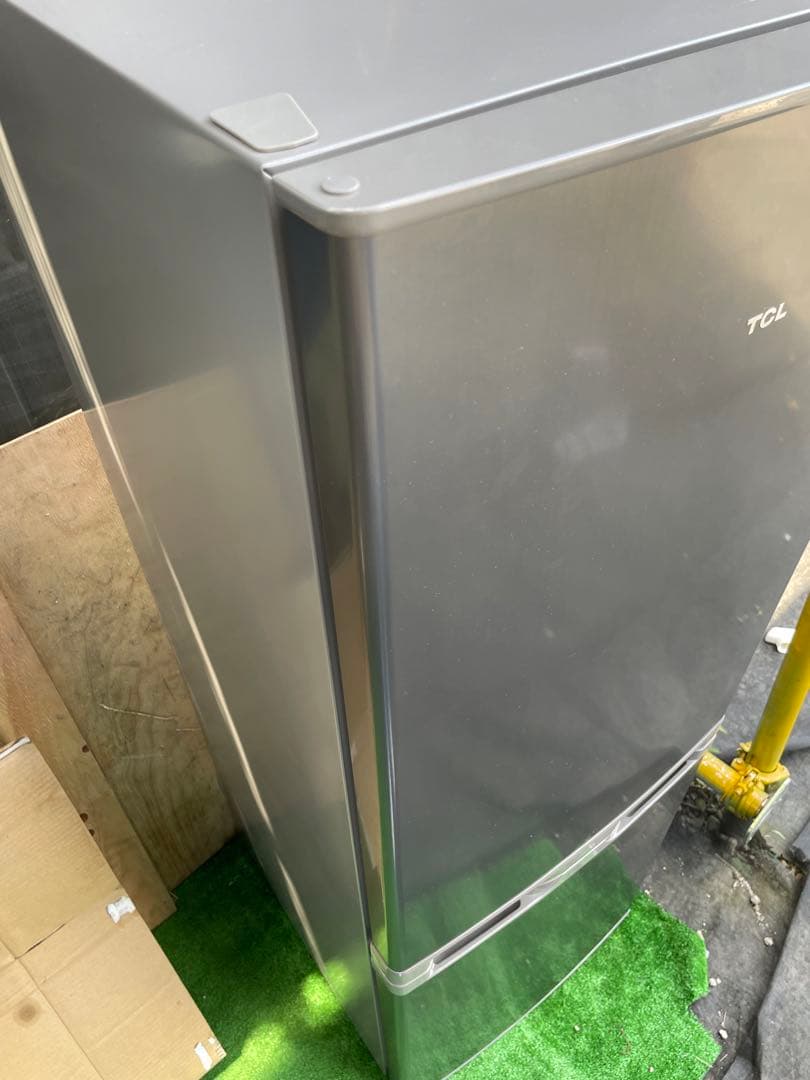 TCL 冷凍庫 シルバー 縦型