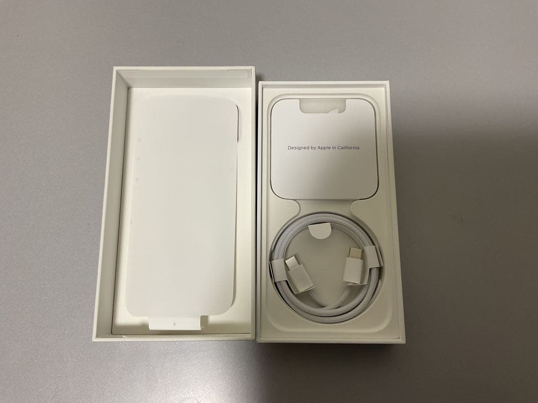 Apple iPhone 15 ブルー　128GB 本体　箱付　SIMフリー