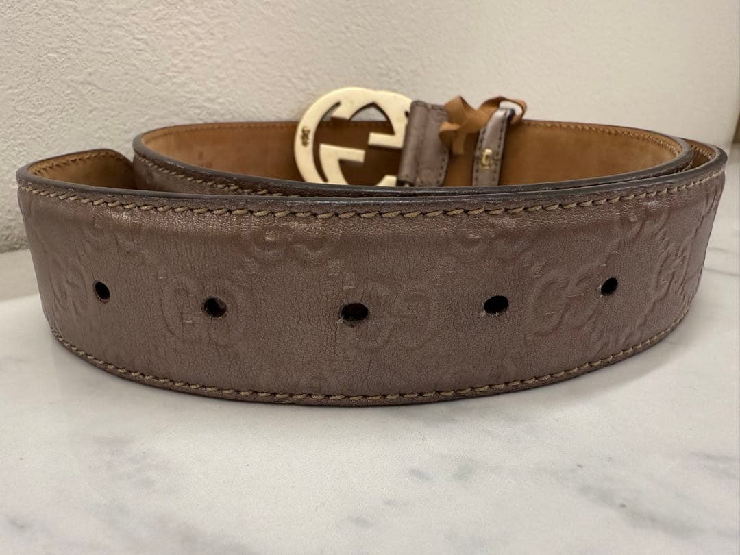 d*9様 GUCCI ブラウンレザーベルト ダブルGロゴ