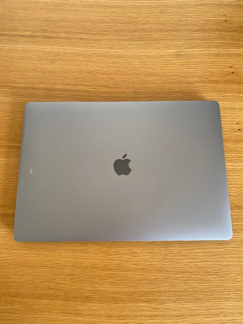 MacBook Pro 2019 高性能・大画面 MacBook本体　充電器付