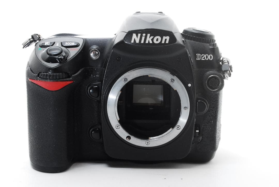 Nikon D200＋18-200mm 高倍率ズーム 三脚付