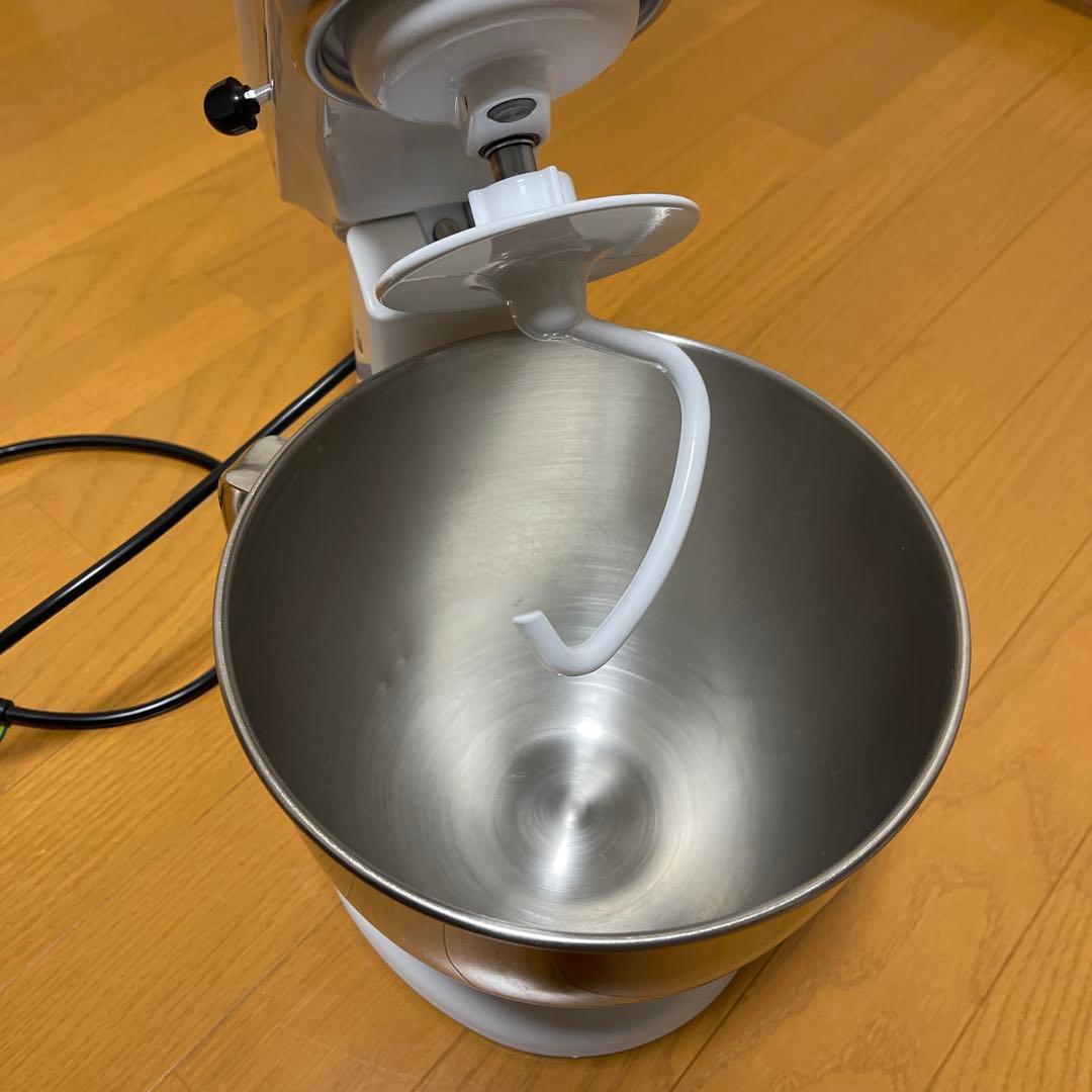 【保証期間内】キッチンエイド スタンドミキサー4.8L（ホワイト）付属品一式