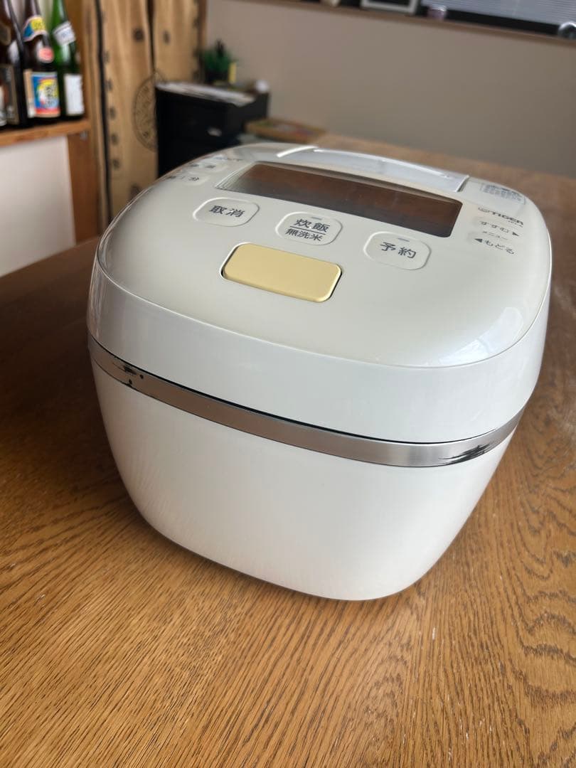 タイガー 5合炊き 圧力IH炊飯器 JPI-A100　 ご泡火炊き
