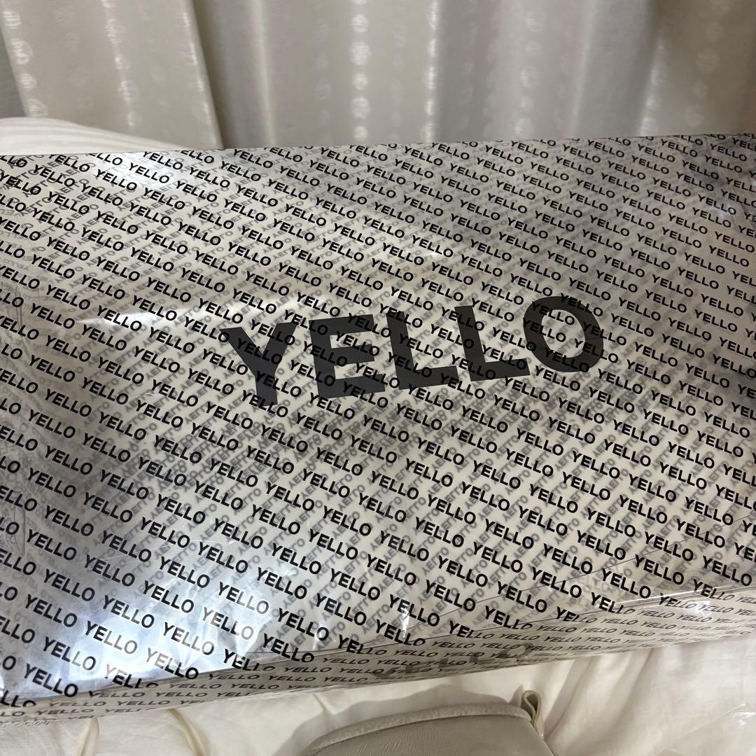 YELLO ベージュ ムートンブーツ Mサイズ