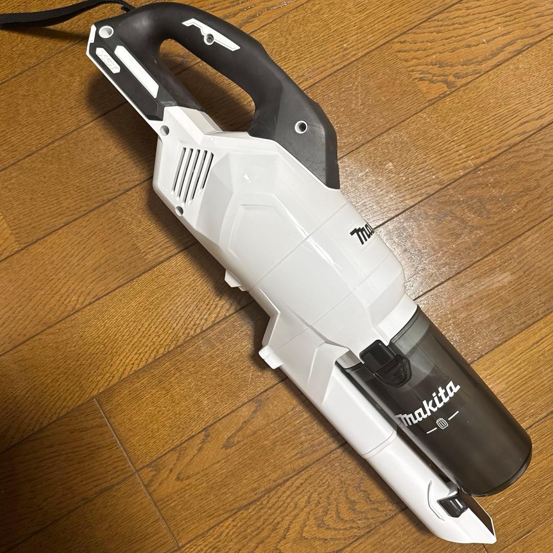 マキタ 40V 充電式クリーナー CL003G 本体のみ 中古・動作確認済み