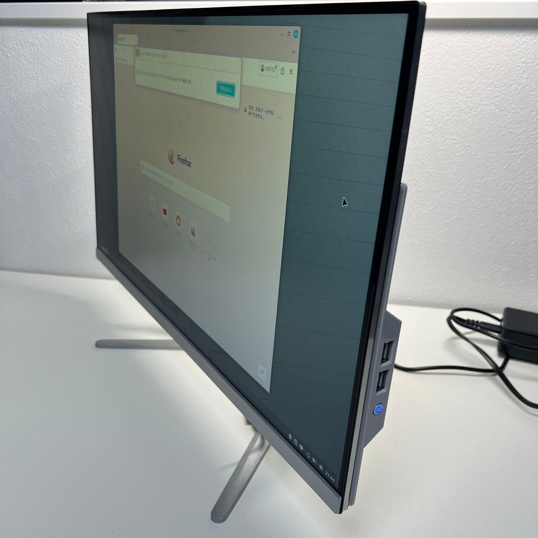 Linux Mint 22.2 Cinnamon デスクトップパソコン