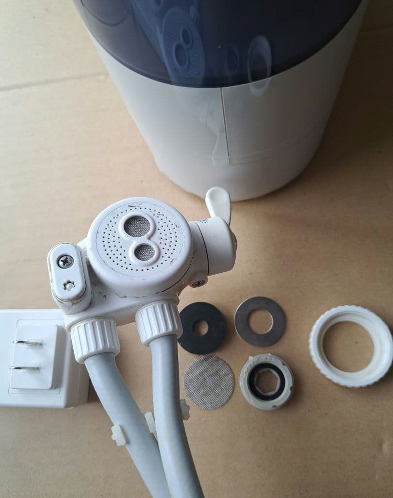 中性電解還元水　浄水器