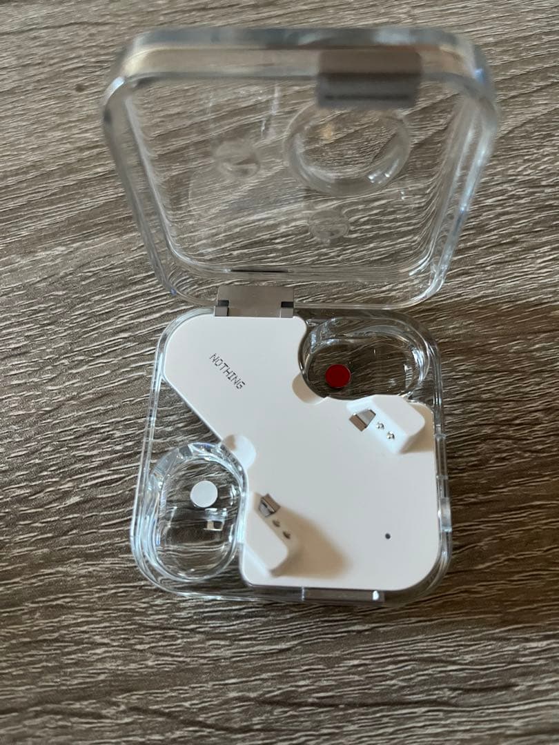 nothing ear ワイヤレスイヤホン ホワイト