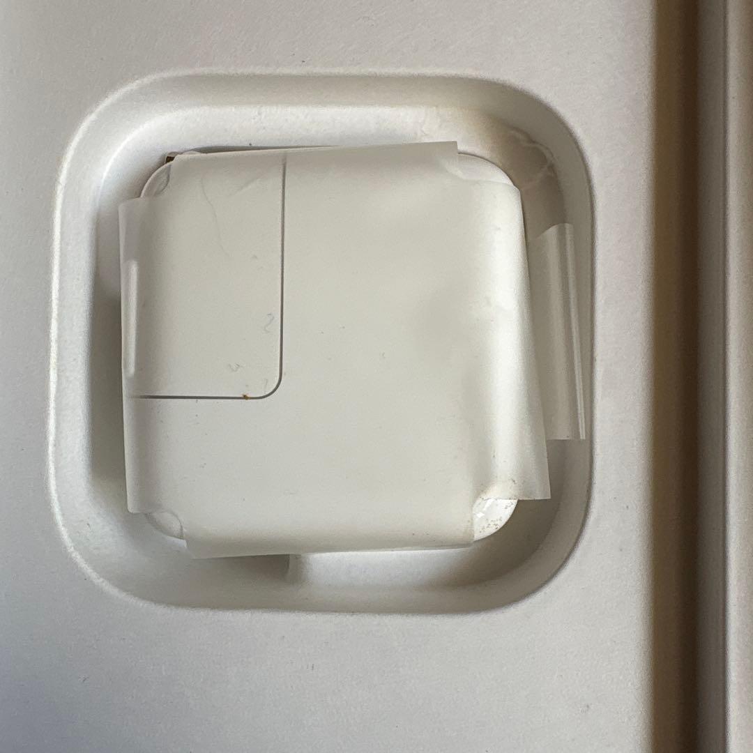 「美品」　iPad Air （第3世代）本体、充電器、ケーブル、箱付き