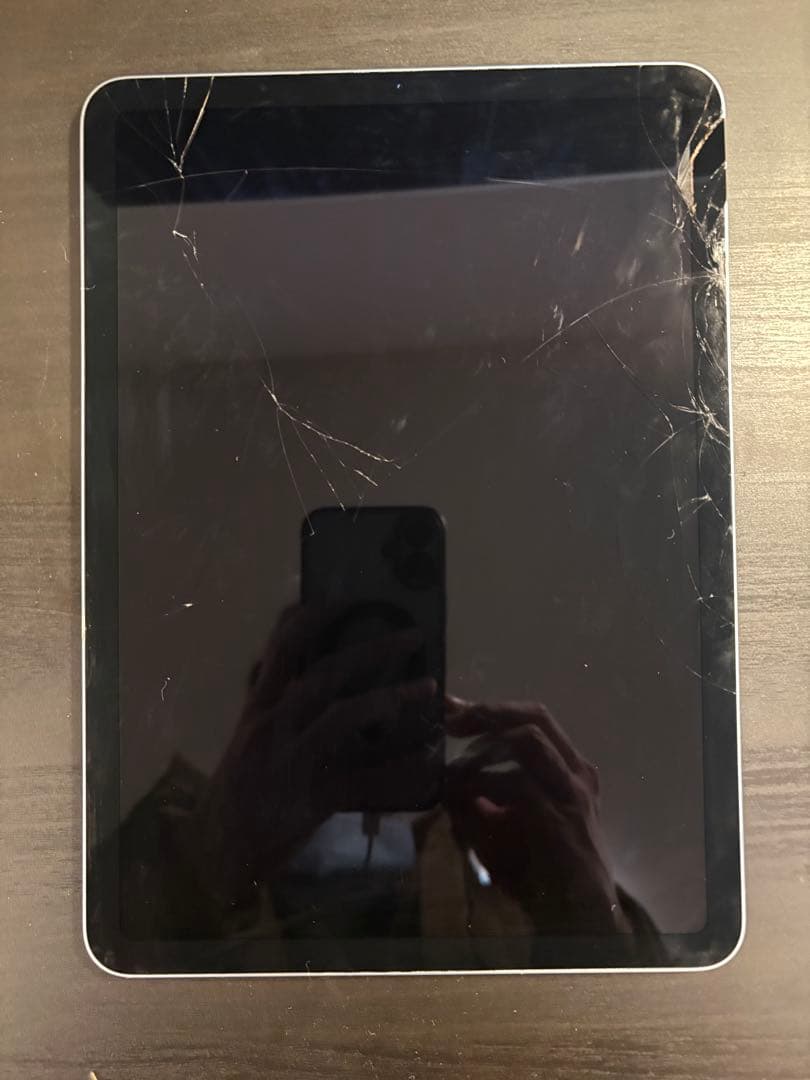 iPad Air 第4世代256GB Wi-Fi 画面割れ タッチ・動作確認済