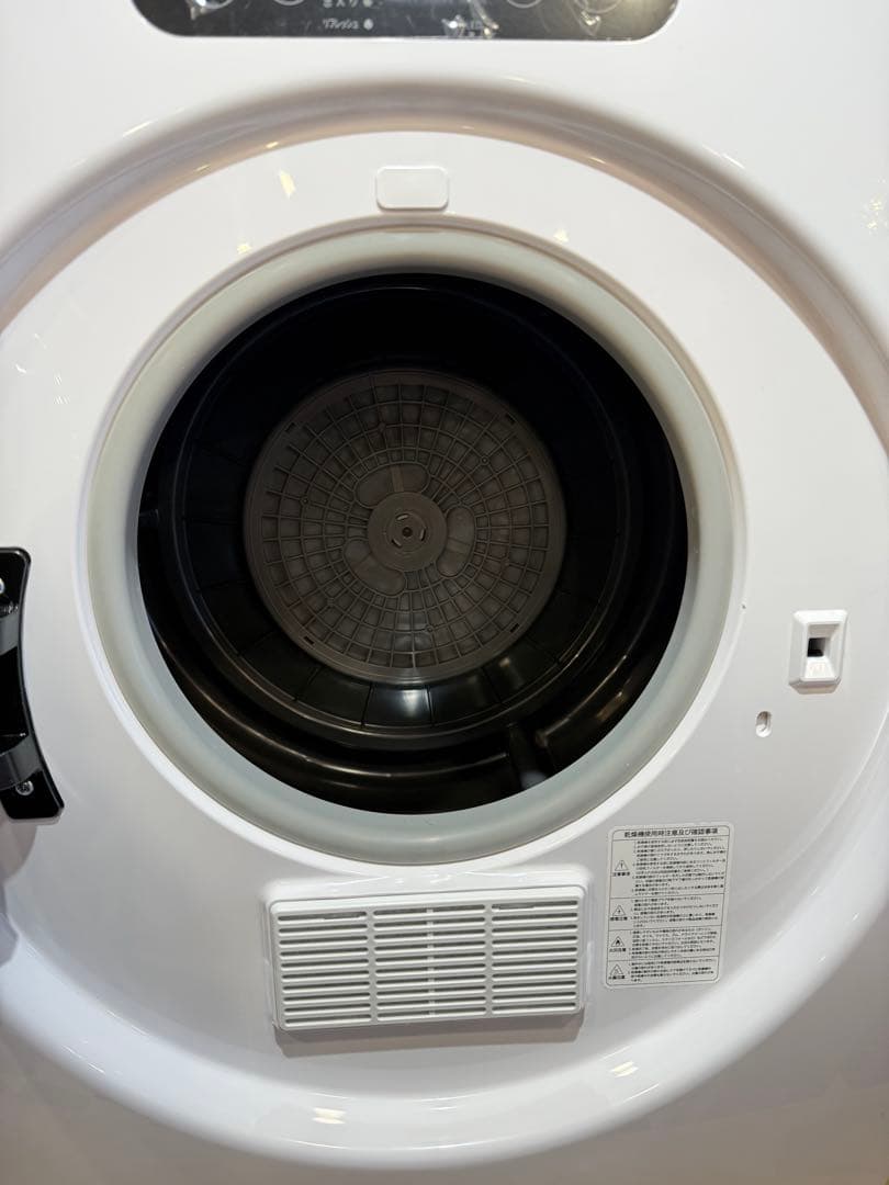 【2023年製】 送料込み！ ESTILO エスティロ 3kg 小型衣類乾燥機