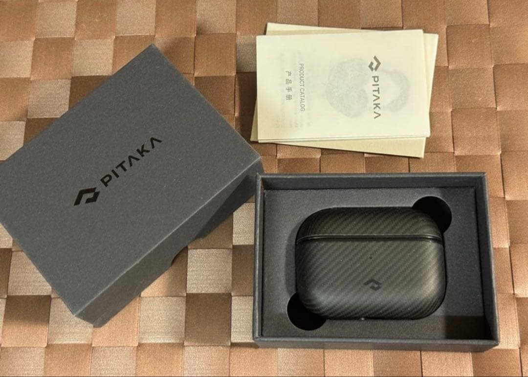 AirPods Pro 2本体 ホワイト　ケース付き