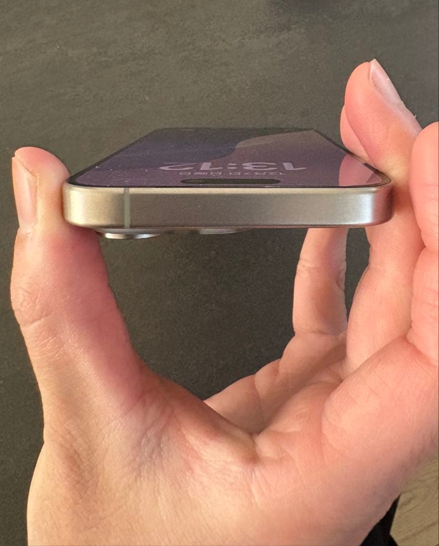 Apple iPhone 15 Pro ナチュラルチタニウム 本体　箱あり