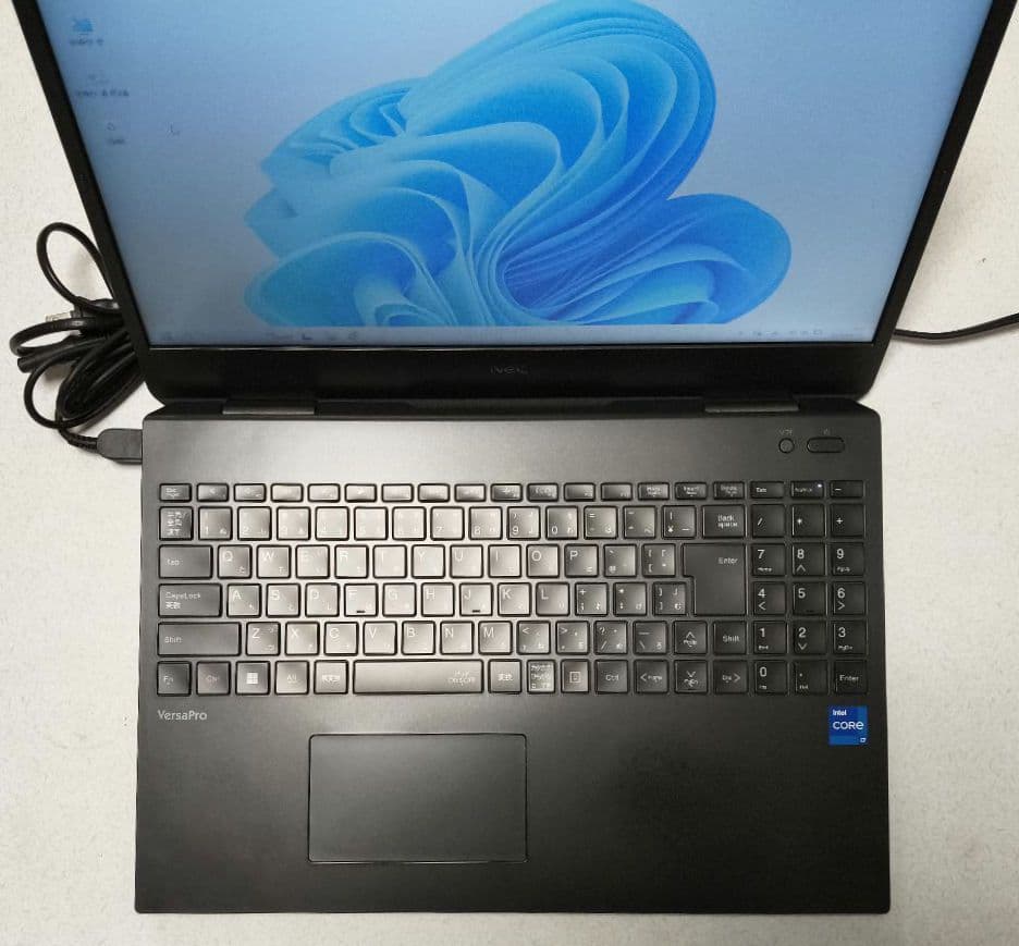 VersaPro i7-1255U/16GB/256GB PayPay保険あり