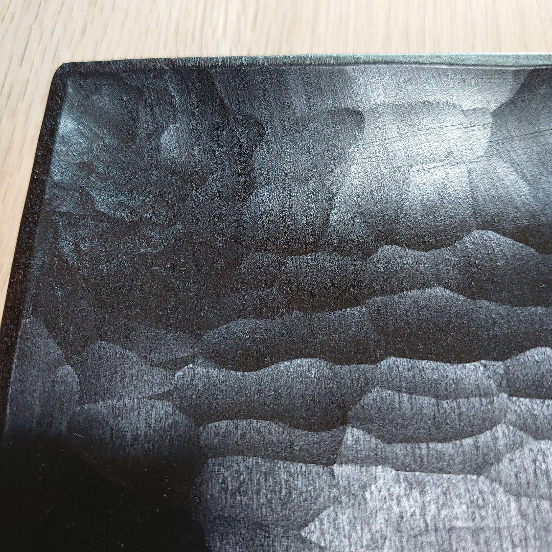 三谷龍二さん　黒漆　四方皿