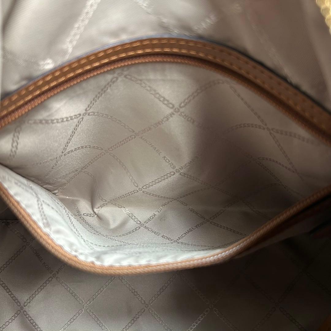 未使用級　マイケルコース　ショルダーバッグ　2way　pvc　MK柄　ロゴ　A4