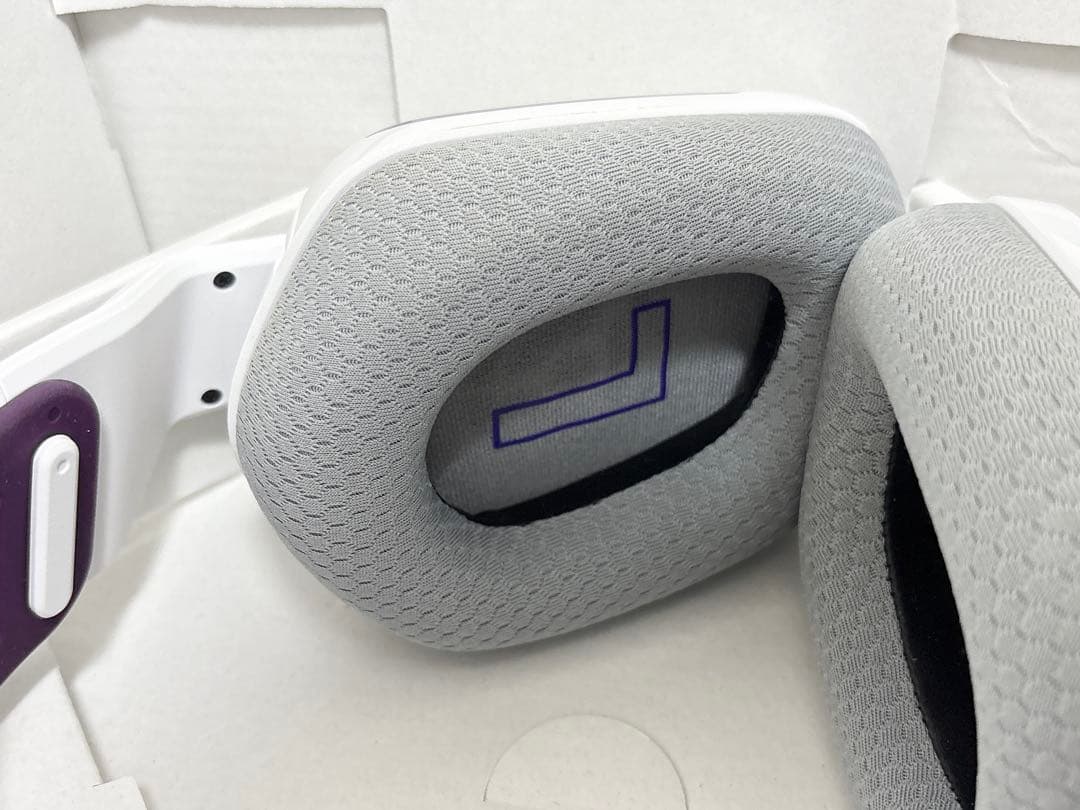 ★極美品★Logicool G733 ヘッドセット G733-WHr