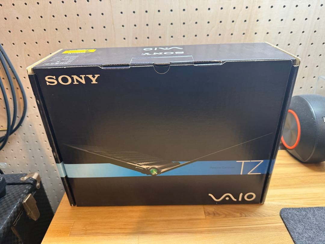 Windowsノート本体 SONY VAIO VGN-TZ90S vista  Premium