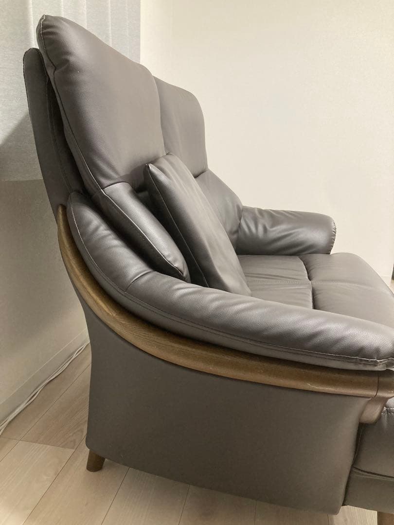 ニトリ 二人掛けソファ コウテイ 合成皮革 ダークブラウン 茶色 クッション付き