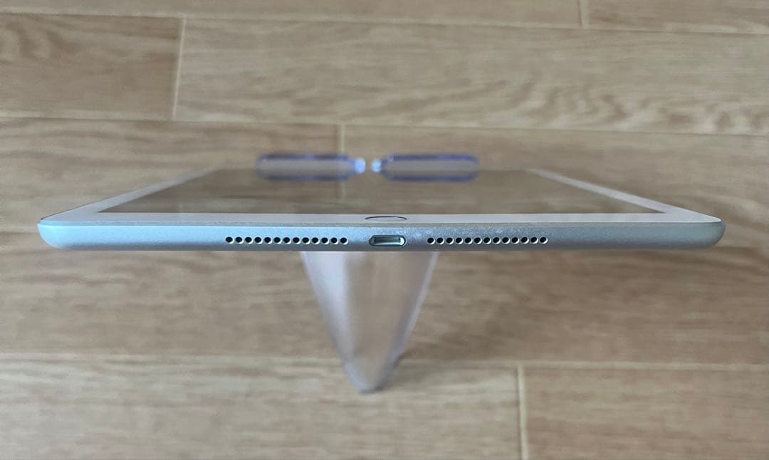 iPad 第5世代32GB Wi-Fiモデルバッテリー98%良品