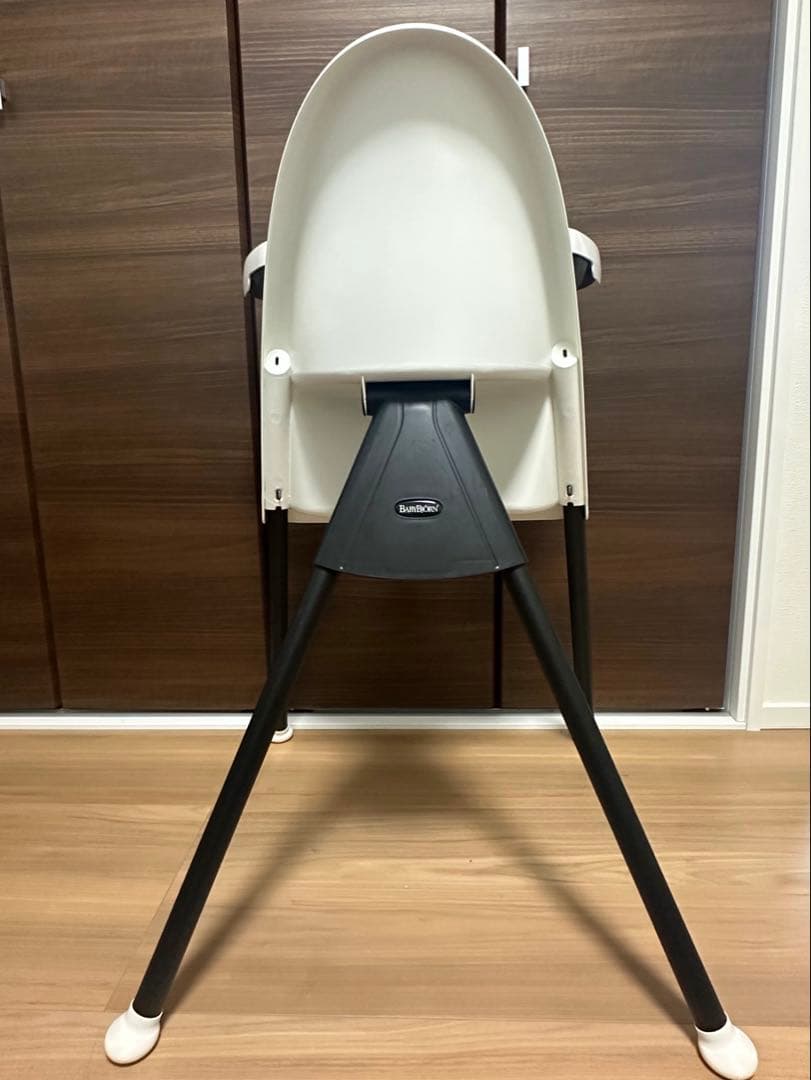 【廃盤品】ベビービョルン ハイチェア　ホワイト　ハーネスなし