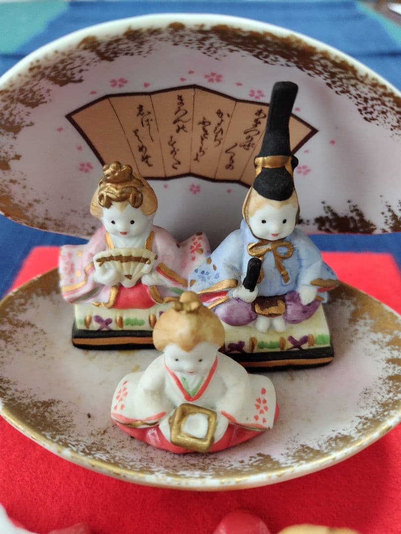 貝がら雛5人セット　10cm四方