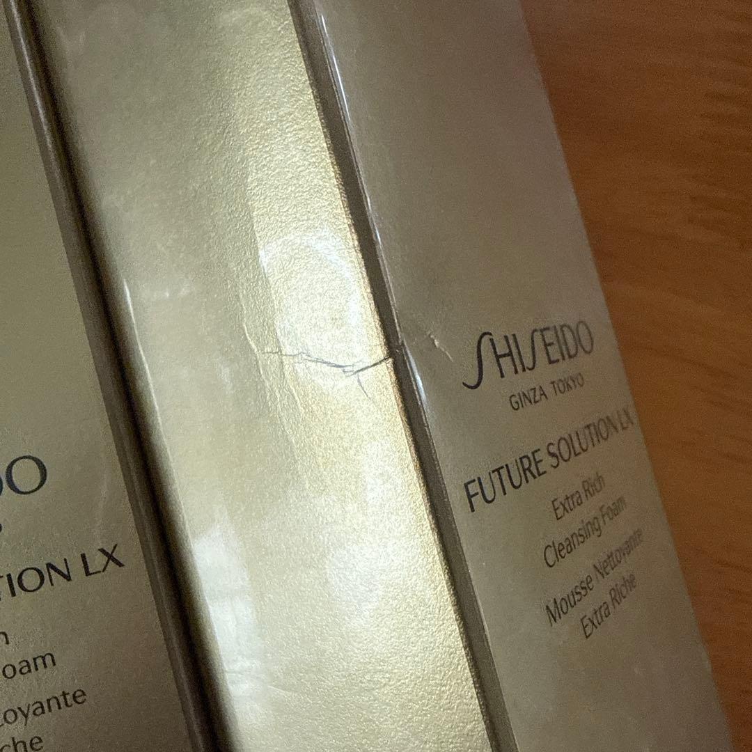 資生堂 フューチャーソリューションLXエクストラ リッチ クレンジングフォームe