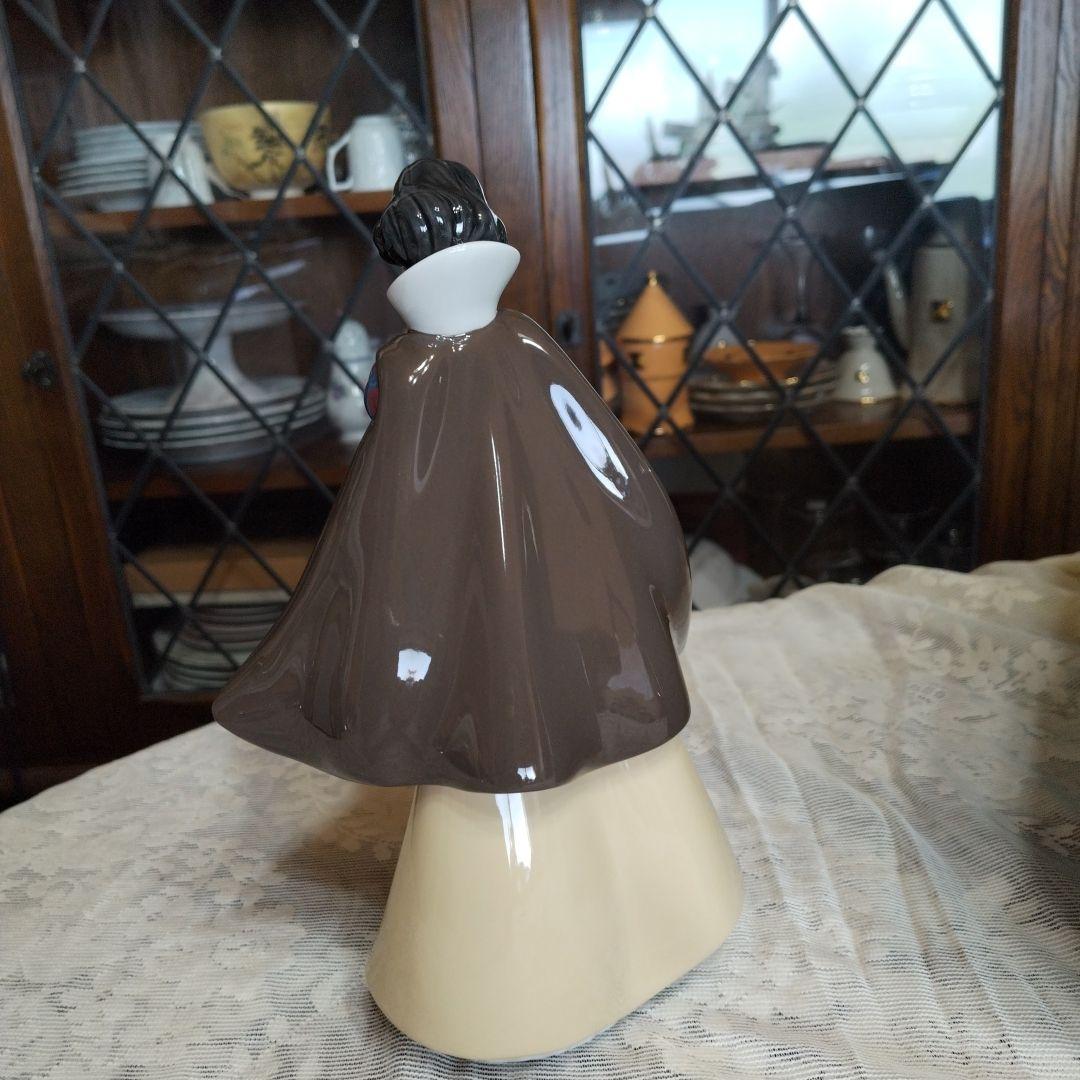 リヤドロ白雪姫2017（発送は9/11～13)