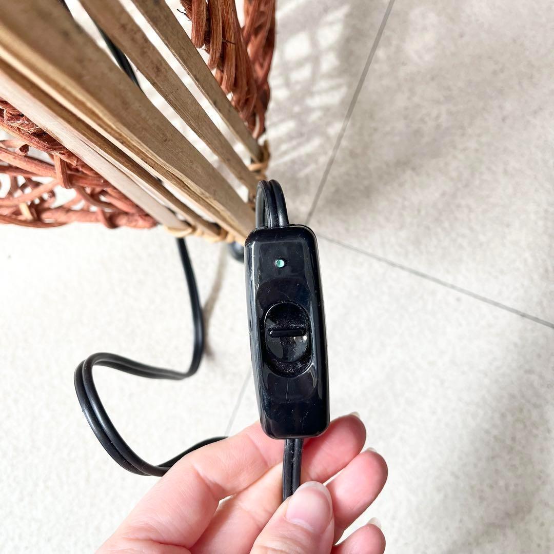 【インパクト大】ねじれライト 間接照明 和風 バリ風 スタイリッシュ おしゃれ