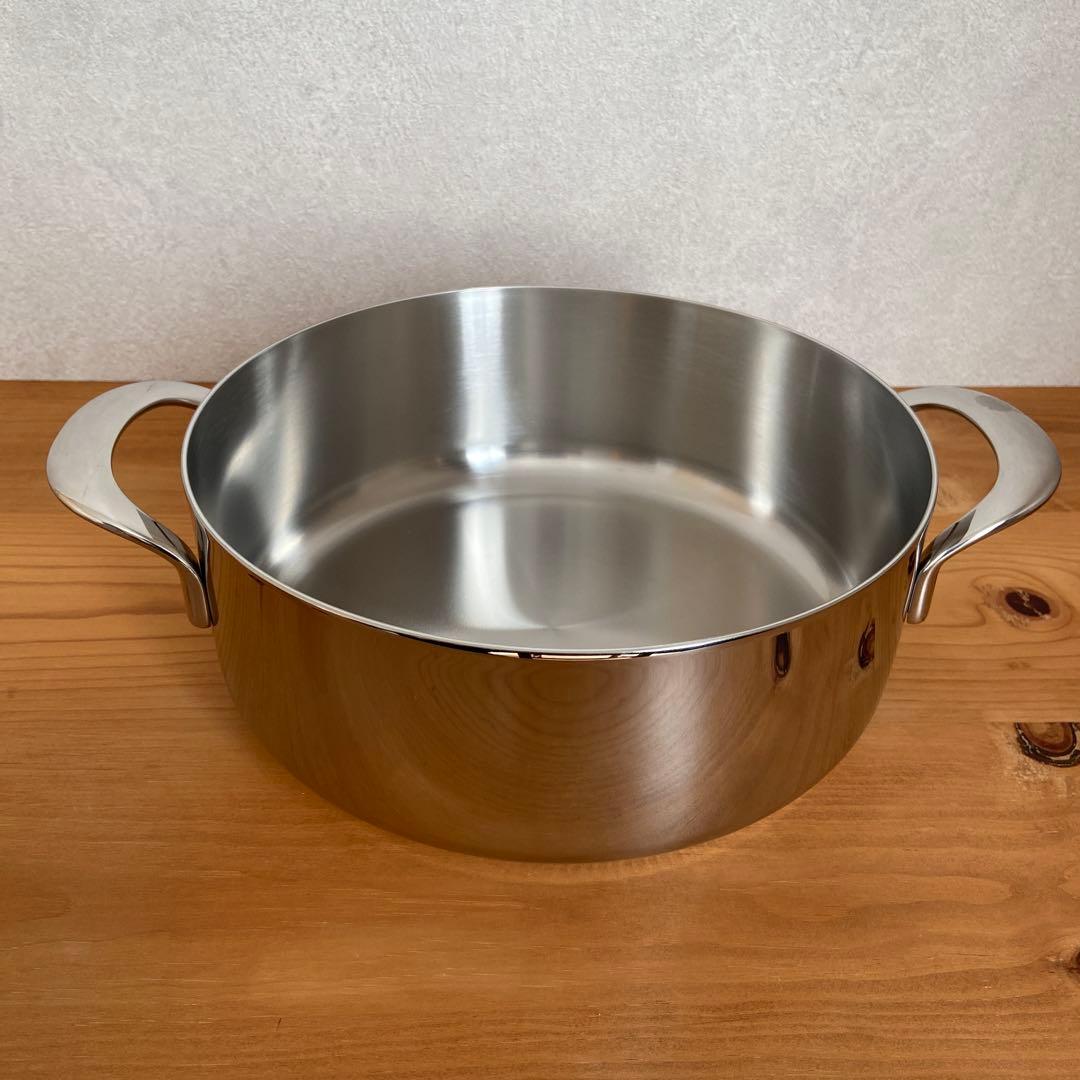 【新品】ラゴスティーナ　ステンレス製 リゾット鍋 　木製鍋敷付き